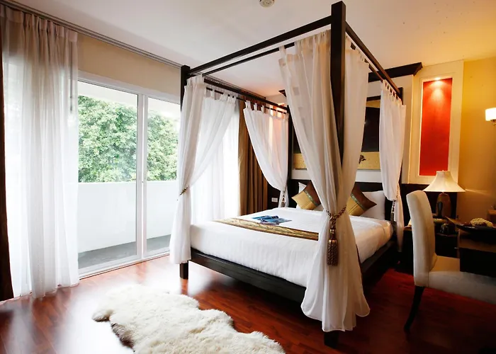 Mirth Sathorn 3* Bangkok