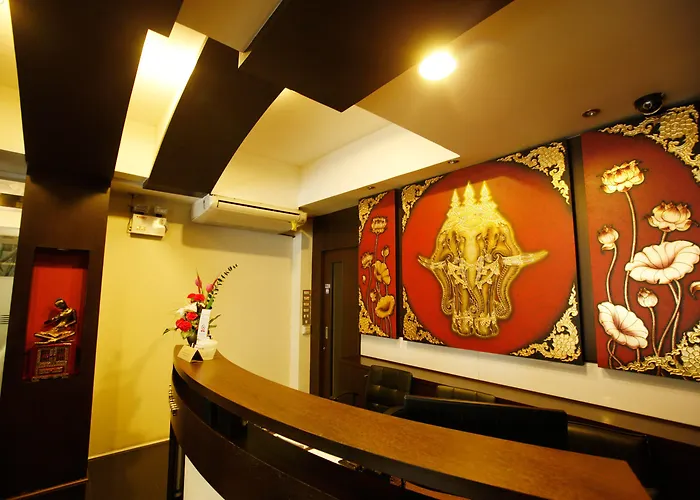 Hotel Mirth Sathorn 3*