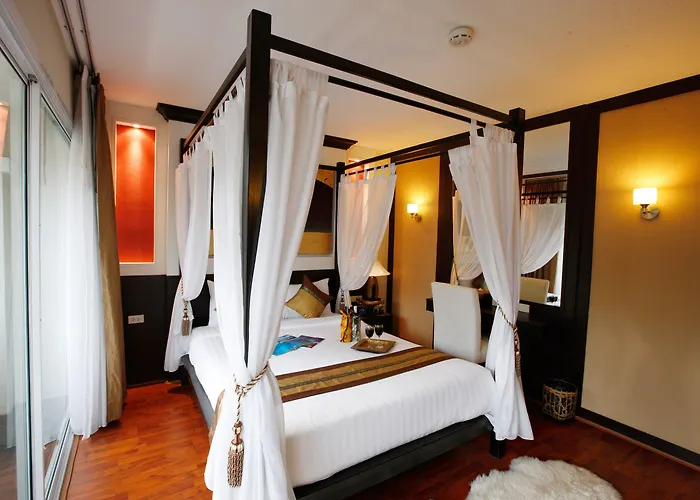 Hotel Mirth Sathorn 3*