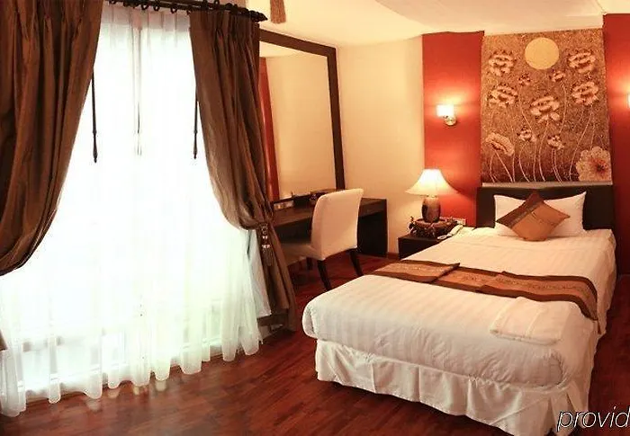 Hotel Mirth Sathorn